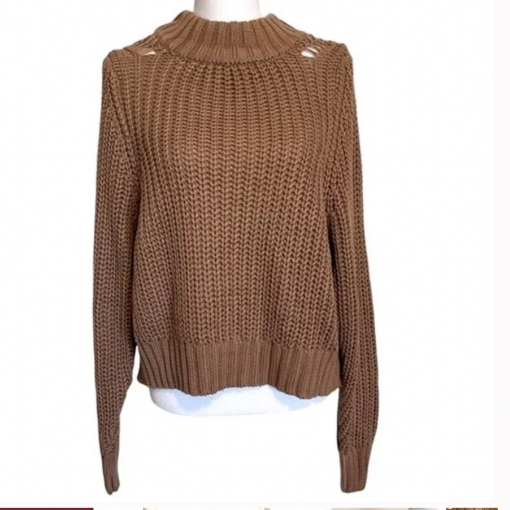 DRA sweater - Picture 2 of 3